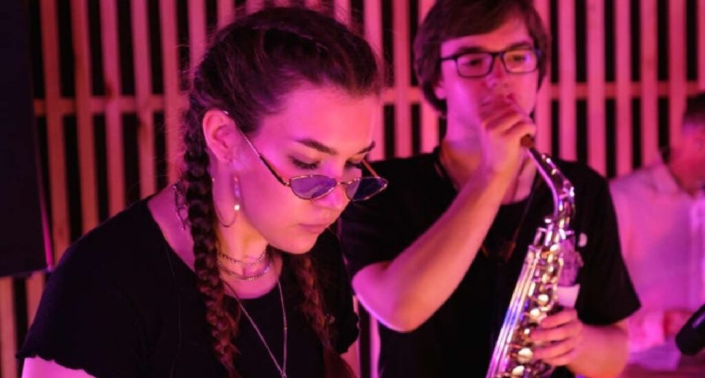 Milk as you've never seen it before; greatest advertising stunt Postx Magazine2 Img4 1024x549